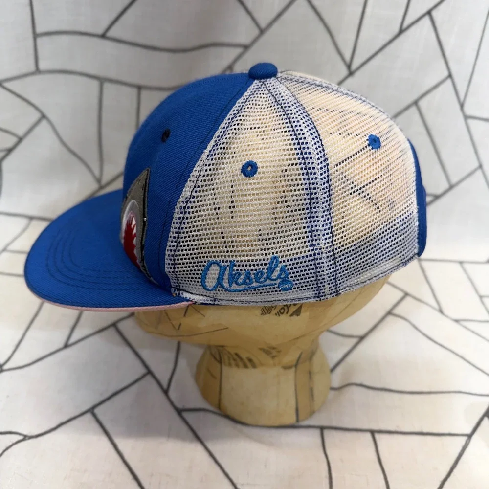 Aksels Trucker Hat OSFM Blue Shark Snapback Mesh Back Baseball Cap